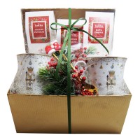 Zestaw z herbatami i porcelaną